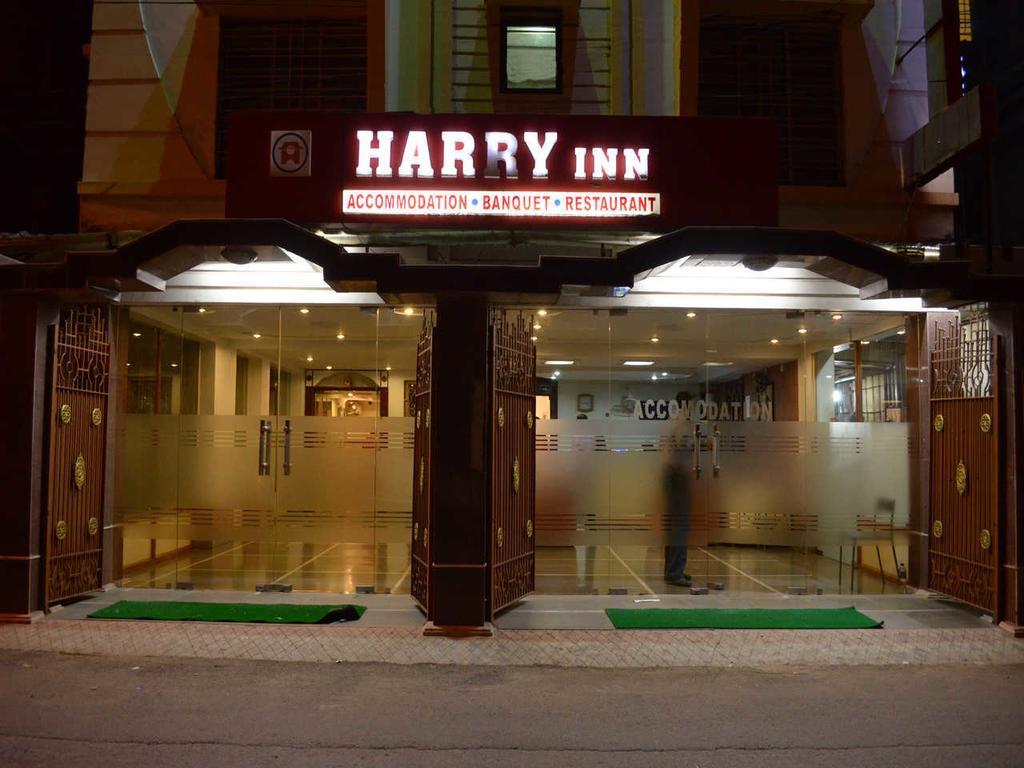 Fabexpress Harry Inn Kolkata Exterior photo